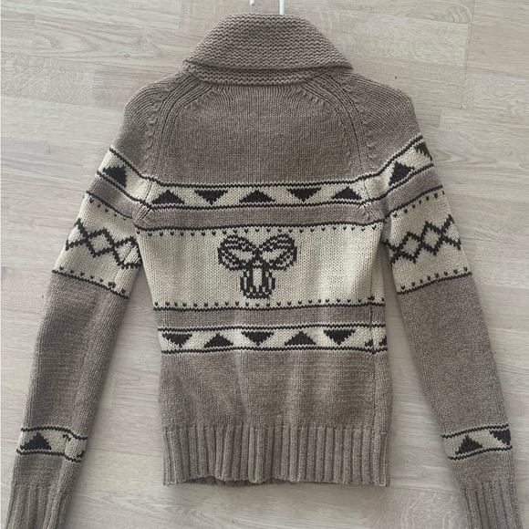 Sz Medium TNA sweater - Picture 3 of 3